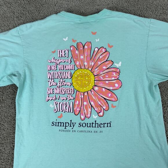 Simply Southern Shirt Womens Extra Large Blue Pink I Am The Storm Daisy READ - Picture 3 of 11